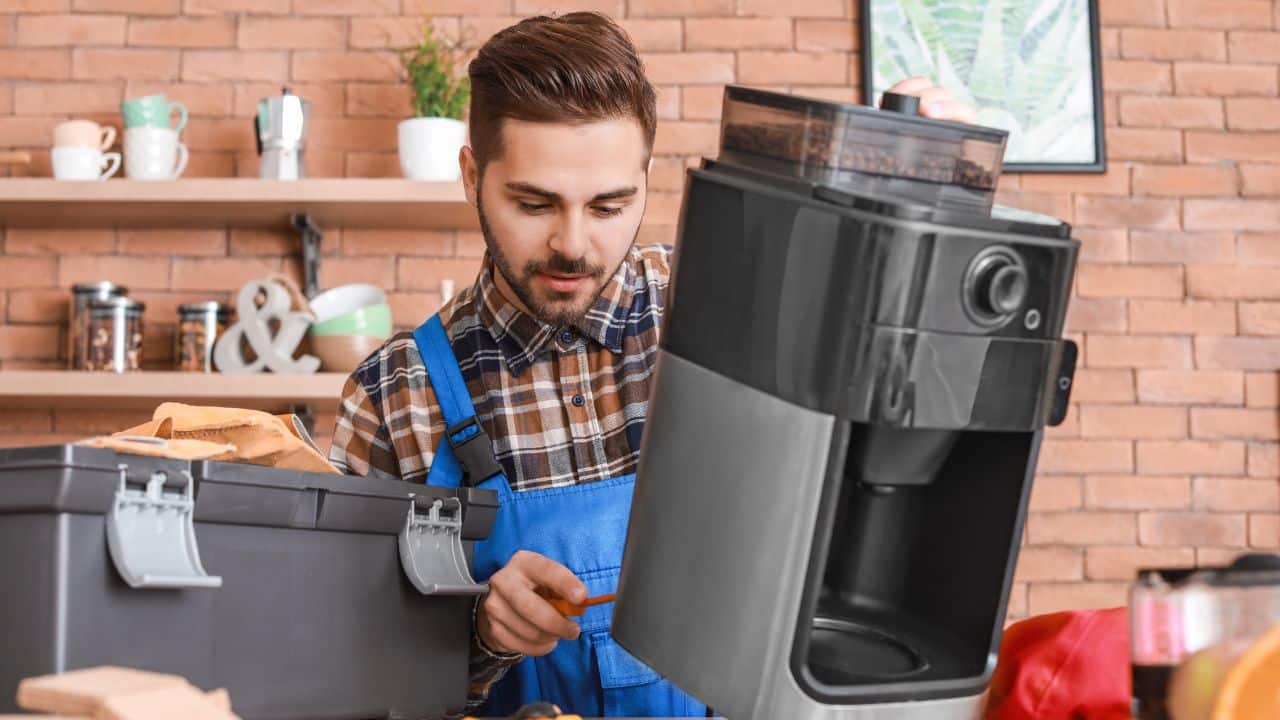 descaling coffee machine